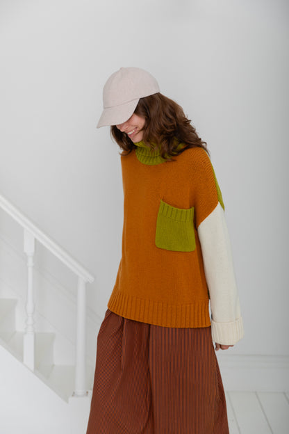 Harvey Roll Neck  - Rust